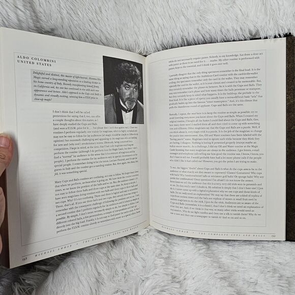 The Complete Cups And Balls 1998 First Edition By Michael Ammar No Dust Jacket - Picture 8 of 12